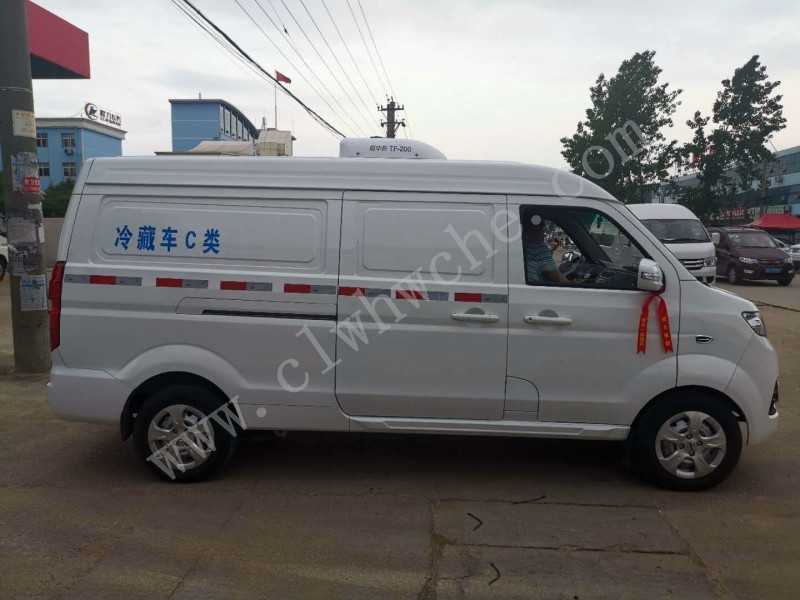 ?金杯小海獅X30疫苗冷藏車（容積：3，1.8立方）